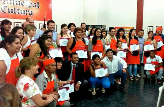 El Ministerio de Trabajo ya formó como auxiliares gastronómicos a 300 personas del interior salteño
