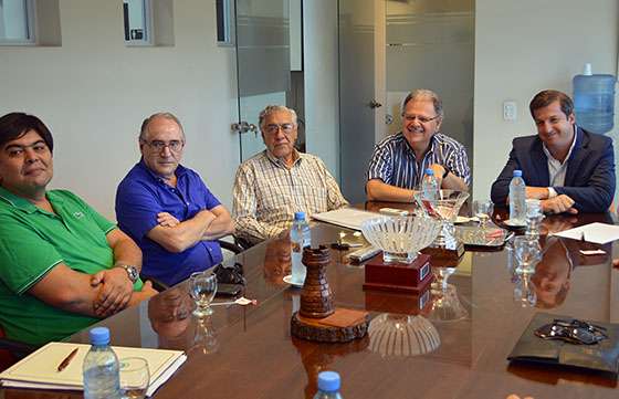 Dirigentes de clubes salteños de fútbol recibiran la asistencia técnica del Estado