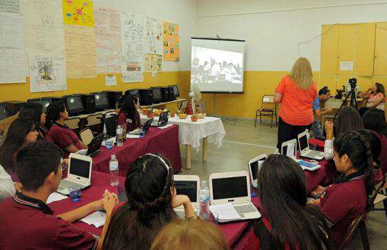 Estudiantes salteños y de la Isla Gran Canaria se comunicaron por videoconferencia
