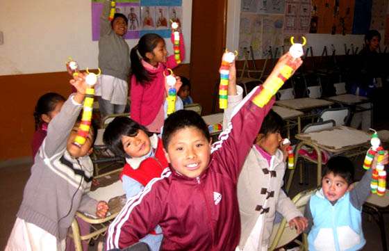 Niños de Tolar Grande se suman a la cultura del reciclaje y la separación de residuos