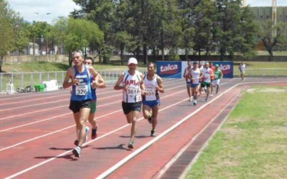 Atletas seniors de todo el país participaron en Salta de un torneo nacional