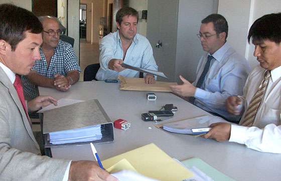 El Gobierno construirá un nuevo playón deportivo en Metán
