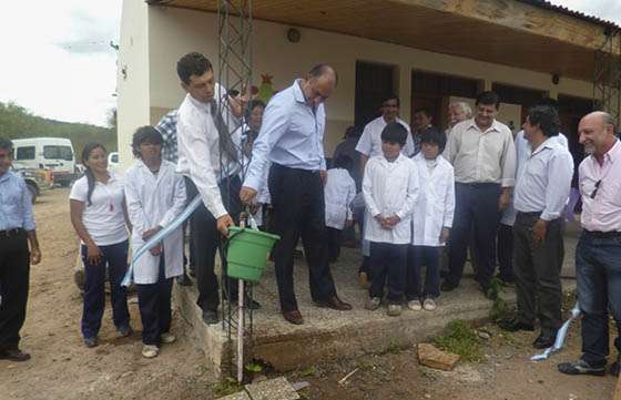 La escuela primaria de paraje El Saladillo cuenta con el servicio de agua potable