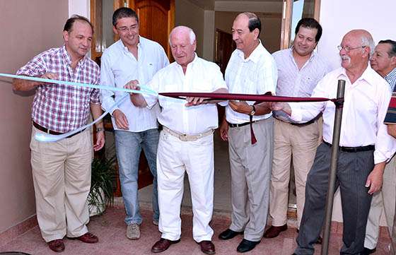 El ministro Ovejero acompañó a Los Profesionales en la inauguración de su sede administrativa