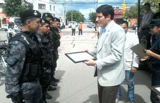 Se reconoció la labor de personal del 9-1-1 Orán