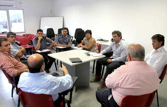 Defensa Civil realizó una reunión operativa para tratar el protocolo de actuación durante las lluvias