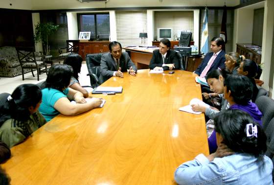 El ministro Kosiner se reunió con “madres del paco”