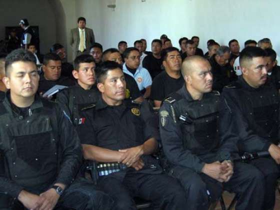 Se capacita a policías de la División de Protección del Medio Ambiente  