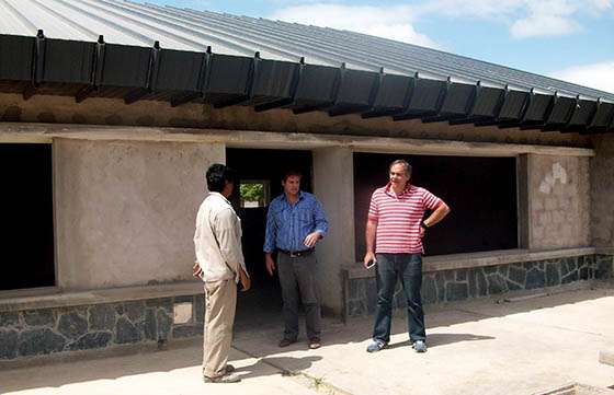 En el municipio de El Quebrachal se construye un nuevo edificio escolar para sala de nivel inicial