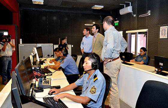 Urtubey recorrió las instalaciones del 911 y destacó el éxito del Sistema de Emergencias