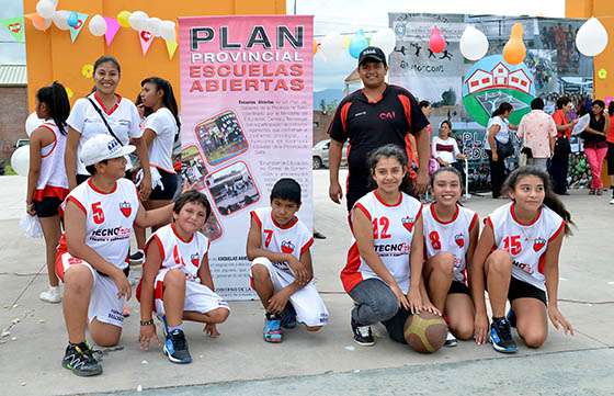 El Ministerio de Educación propone variados talleres para las familias