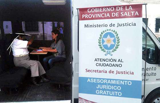 Profesionales del Ministerio de Justicia brindaron asesoramiento jurídico gratuito en Cachi
