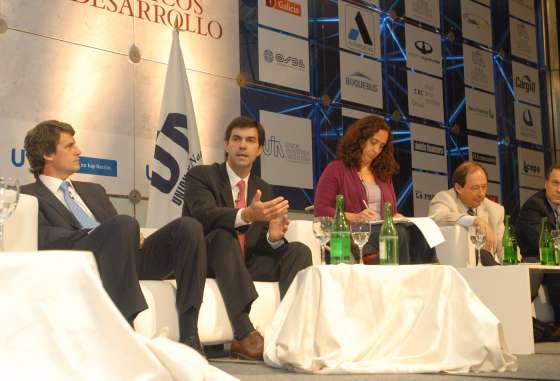 Urtubey  disertó en la 15º Conferencia Industrial Argentina