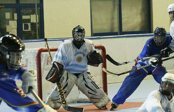 Se dicta en Salta la primera clínica de arqueros de roller hockey