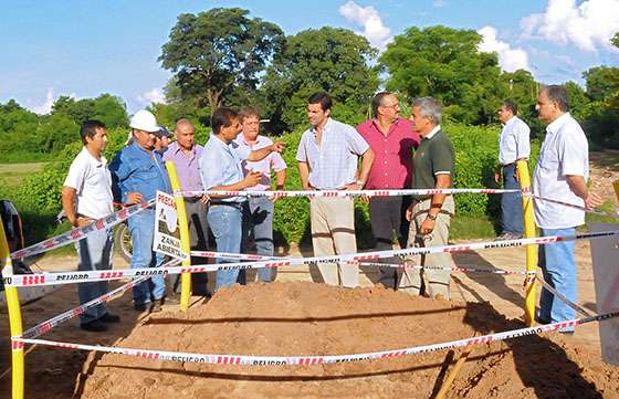 Supervisaron la obra de ampliación de red de gas natural en barrios de Tartagal