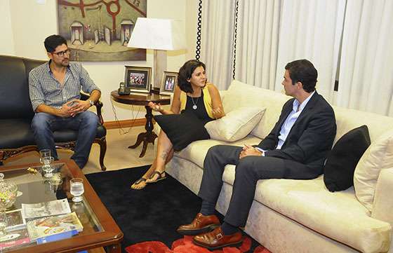 Urtubey recibió a periodistas y defendió la libertad de expresión