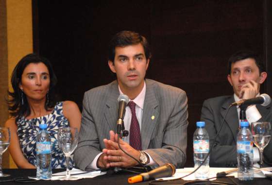 “La reforma política representa un salto cualitativo”, dijo el Gobernador Urtubey en Buenos Aires