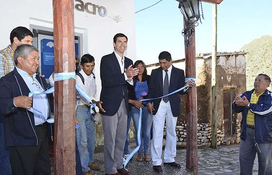 La Provincia y el Banco Macro habilitaron el primer cajero automático de Santa Victoria Oeste