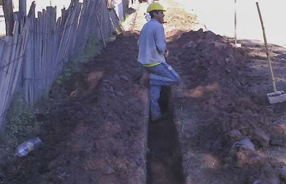 Inicia la colocación de redes domiciliaras en la obra de gas de Coronel Cornejo