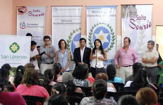 Se entregaron a titulares de derecho 2580 prótesis dentales en diferentes municipios