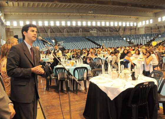 “Gracias al trabajo de los voluntarios, hemos logrado disminuir el índice de desnutrición infantil”, dijo Urtubey 