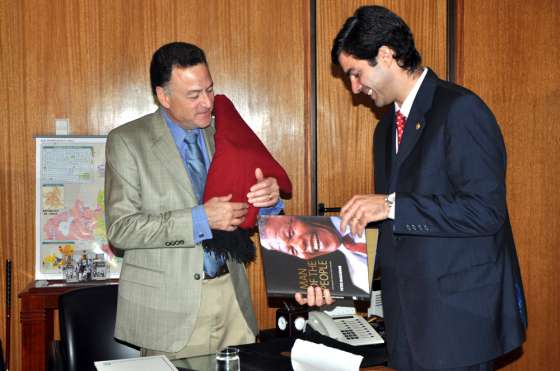 El Gobernador recibió al embajador de Sudáfrica en Argentina 