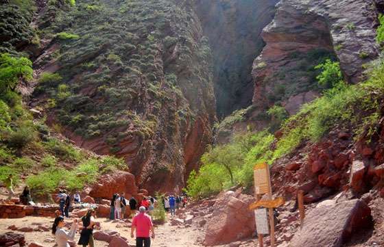 Guardaparques resguardaron la Quebrada de Las Conchas en la temporada alta