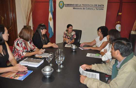 Se presentó el plan de capacitación 2015 para guías de turismo