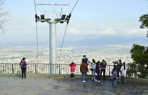 El domingo habrá un espectáculo infantil en el cerro San Bernardo