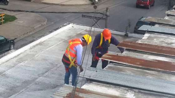 Se realizan obras de refacción en el Instituto Superior del Profesorado de Salta