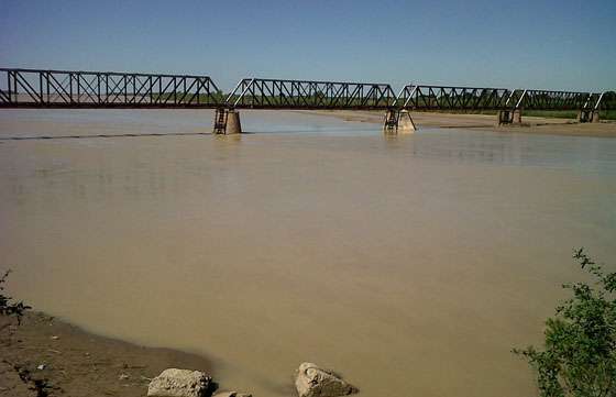 Defensa Civil emitió el alerta a municipios por crecida del río Bermejo