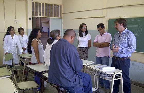 Se dio a conocer el proyecto de jornada extendida para la escuela de barrio Calchaquí