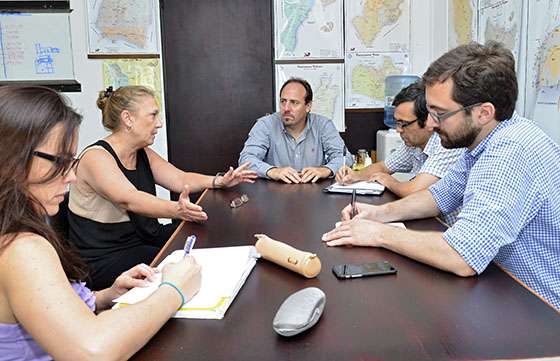 Ejecutivos del Banco Mundial supervisan planes de desarrollo urbano ambiental de municipios