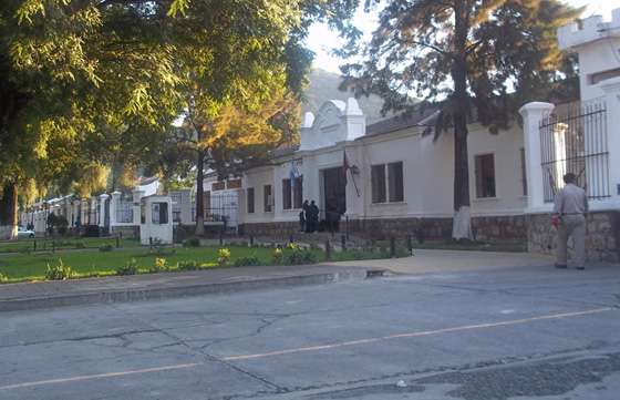 Entrega de mobiliario, equipamiento y elementos para el Servicio Penitenciario de Salta
