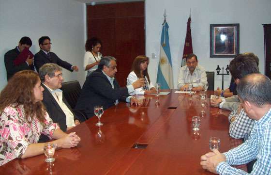 Se rubricó el protocolo para certificar a la ciudad de Salta Libre de Humo de Tabaco