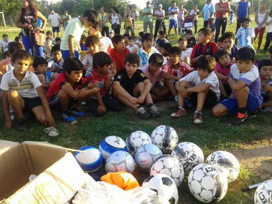 Derechos Humanos entregará  material deportivo en el interior