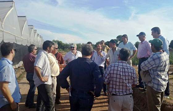 Una misión del Banco Mundial recorrió fincas de productores beneficiados con ANR