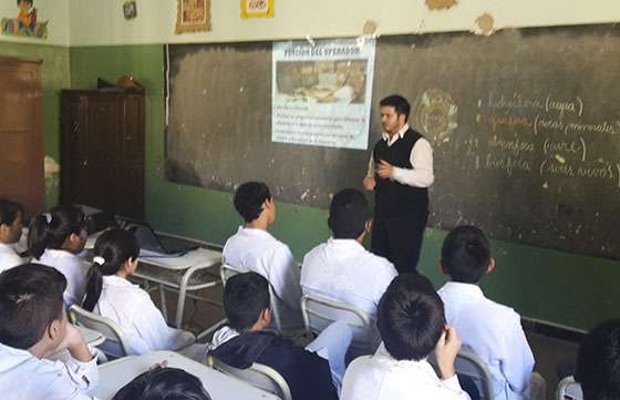 El Ministerio de Seguridad capacitó a alumnos de la escuela Bernardino Rivadavia