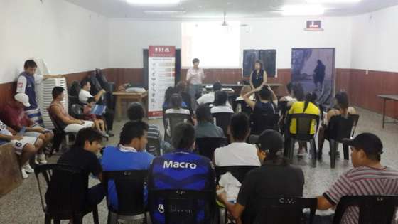 Vecinos de Villa Chartas fueron capacitados en materia de consumo