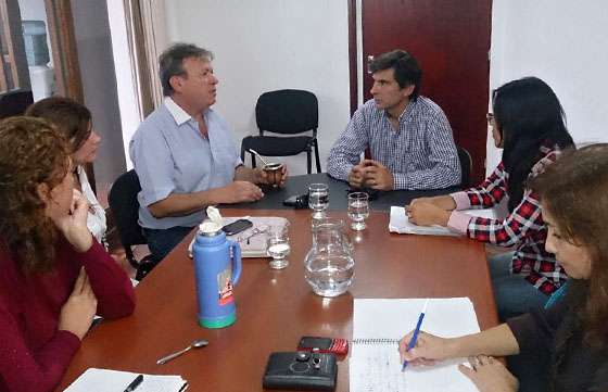 Derechos Humanos fortalece vínculos con la escuela universitaria de Trabajo Social