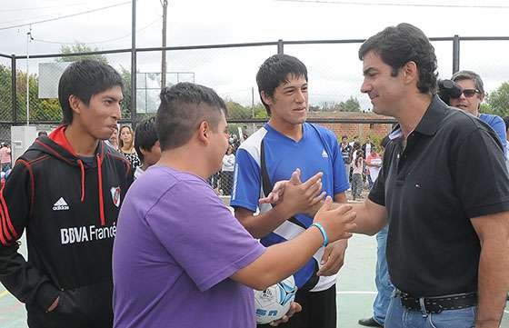 La Provincia inauguró en Capital dos playones deportivos  e incrementa el espacio para niños y jóvenes