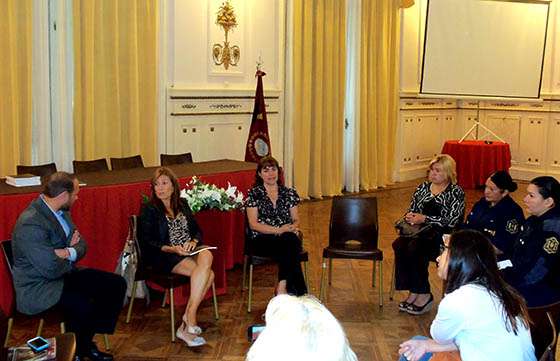 Se presentó el Manual de Violencia contra la Mujer