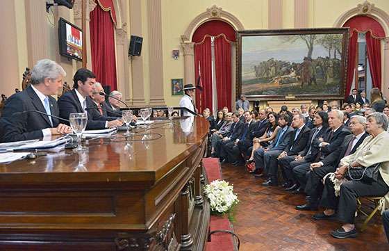 Mensaje del gobernador Juan Manuel Urtubey ante la Asamblea Legislativa