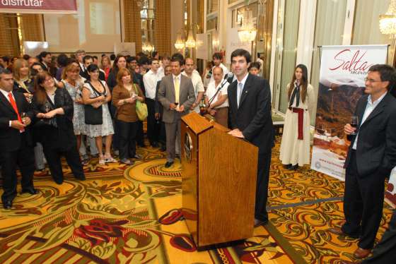 La Provincia promociona sus vinos de altura y el turismo en Salta   