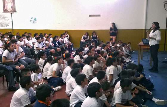 Alumnos de distintos establecimientos escolares continúan siendo capacitados por el 9-1-1