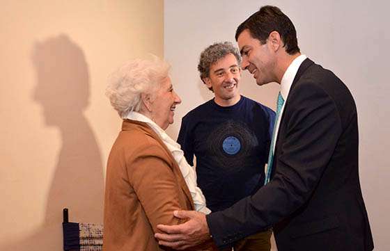 El Gobernador saludó a la presidenta de Abuelas de Plaza de Mayo