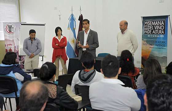 Referentes gastronómicos se capacitaron sobre vinos de altura