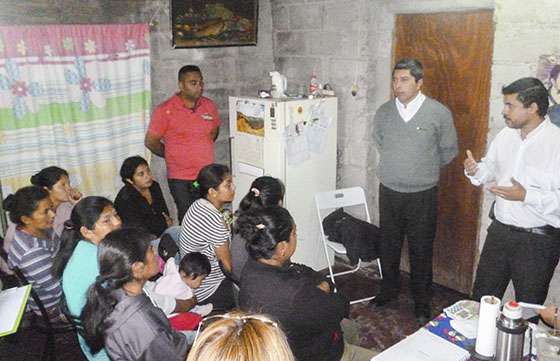 Aguas del Norte brindó asesoramiento en el Barrio Fraternidad