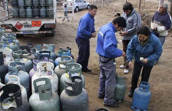 Esta semana continúa la distribución de las garrafas sociales en los barrios
