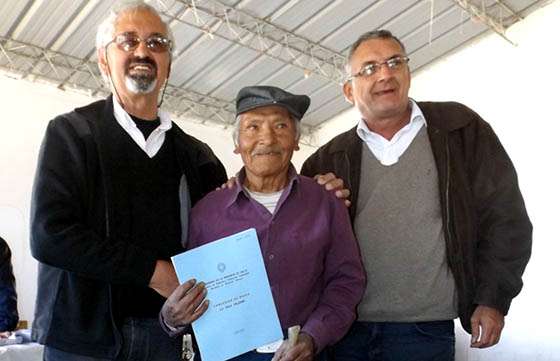Más de 200 pequeños productores de Finca Palermo recibieron certificados de derecho al uso del agua para riego